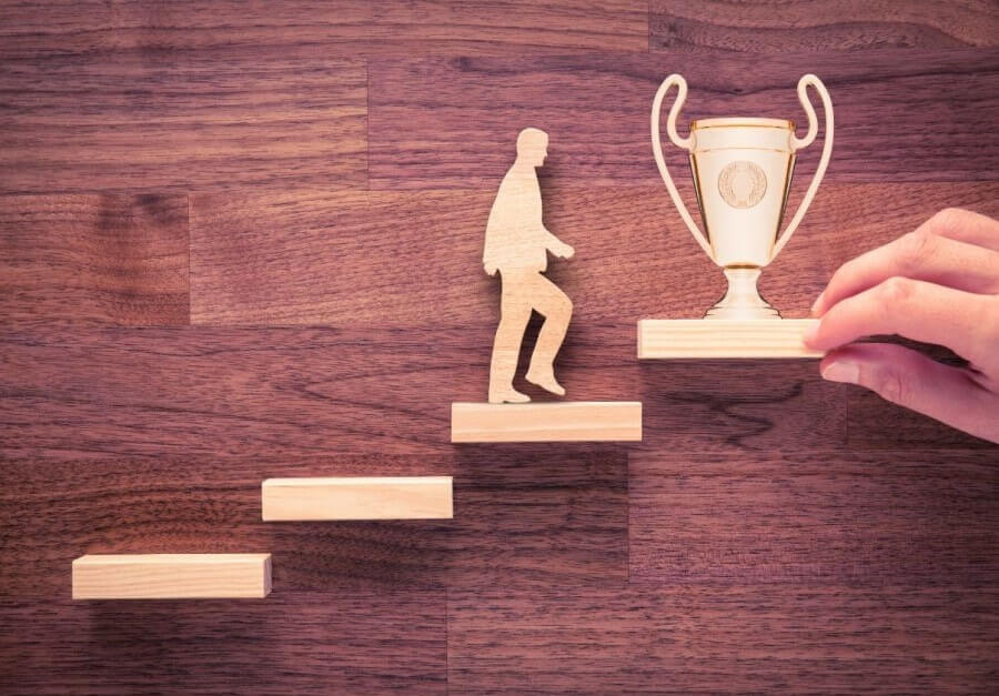 Életre fel Stúdió facebook oldala