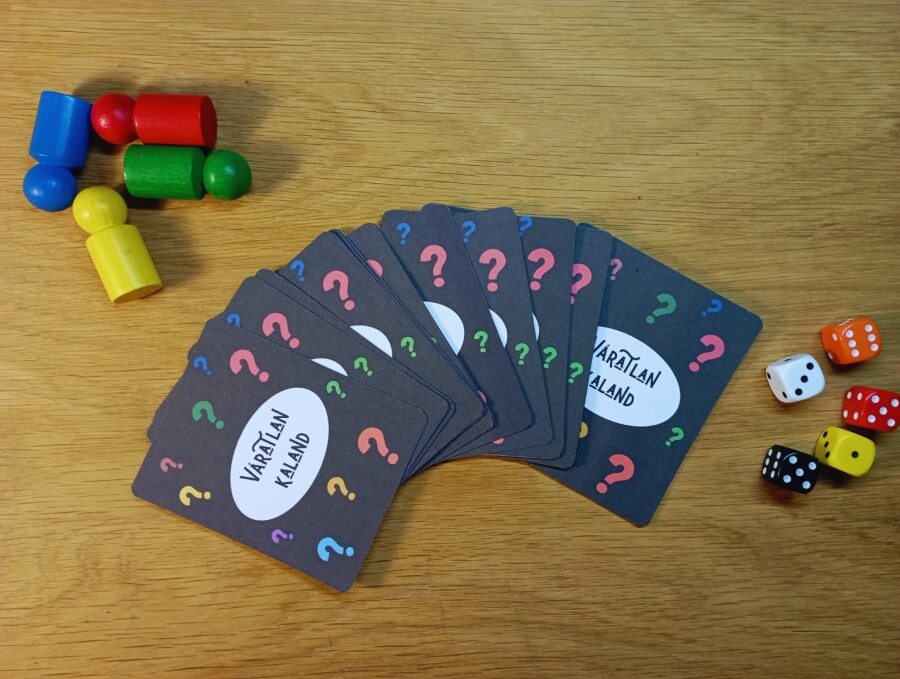 Varatlan-kaland-tarsashoz